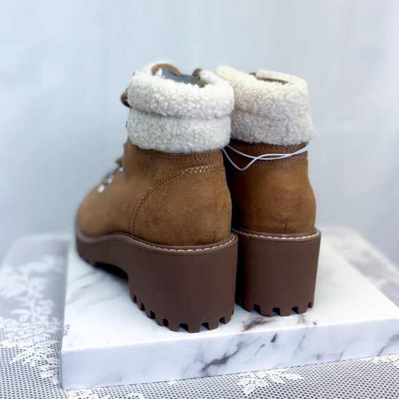 Universal Thread Women's Leah Sherpa Hiker Boots NWT chunky - Picture 5 of 10